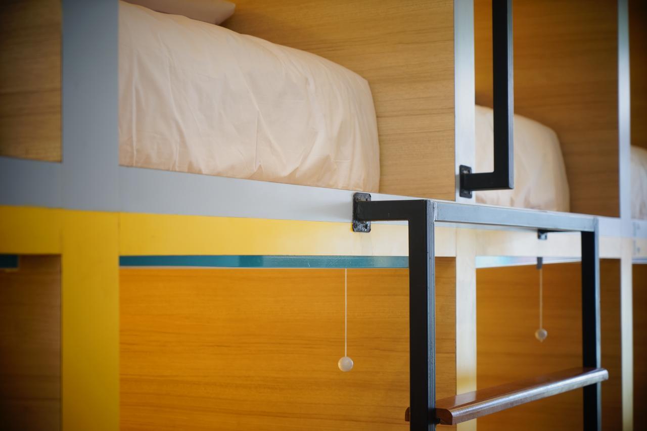 Borough Capsule Hostel Bali Legian  Ngoại thất bức ảnh