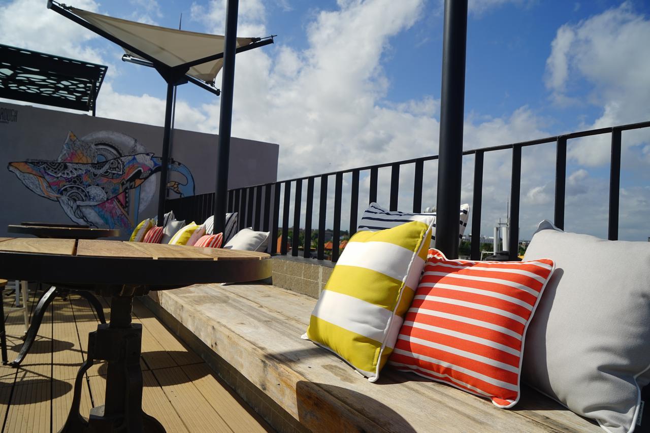 Borough Capsule Hostel Bali Legian  Ngoại thất bức ảnh
