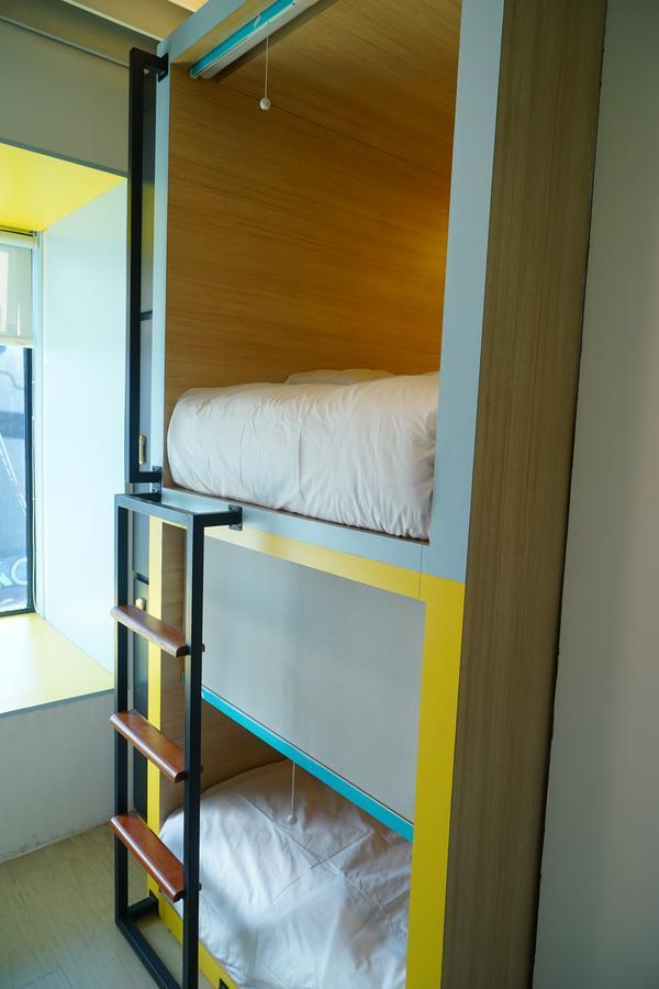 Borough Capsule Hostel Bali Legian  Ngoại thất bức ảnh